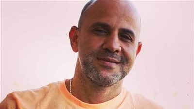 عزيز الشافعي يتحدث عن الظلم الذي تعرض له يد الزمالك