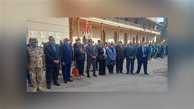 بهدف متابعة الإجراءات الاحترازية .. محافظ الجيزة يتفقد المدارس اليوم