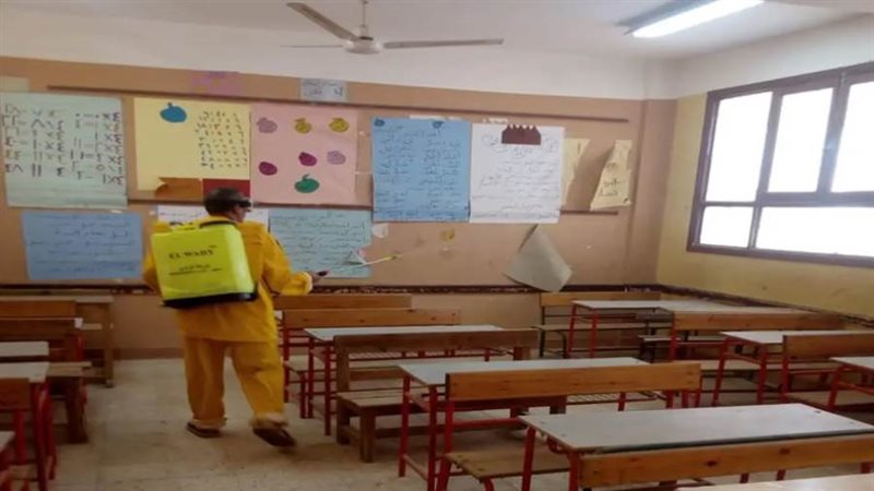 أعمال رش وتطهير وتعقيم