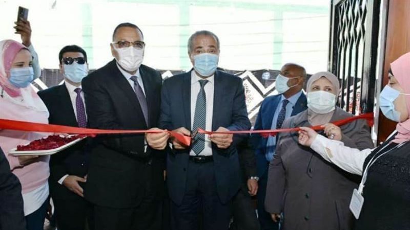 وزير التموين ومحافظ