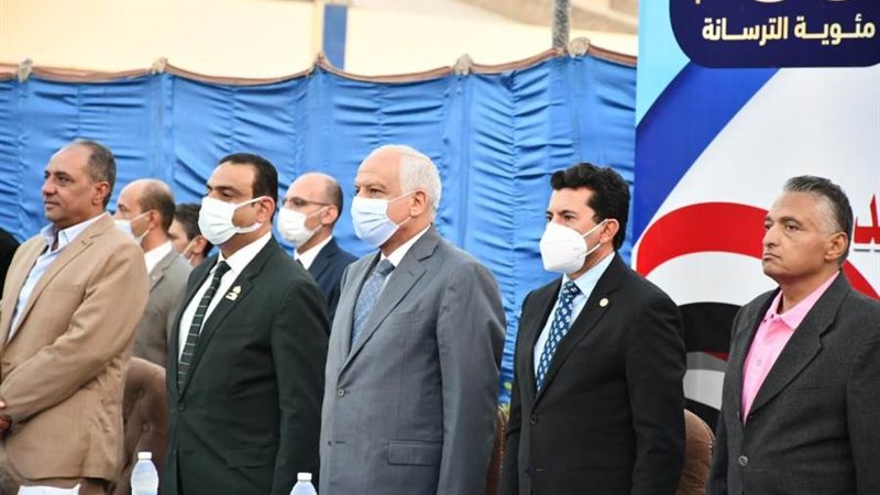 وزير الشباب ومحافظ