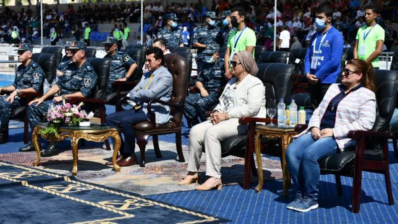 وزير الشباب يشهد