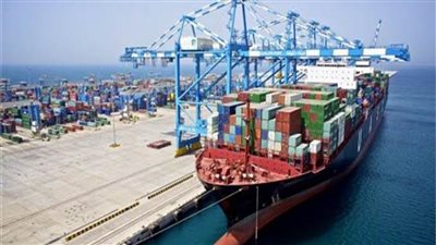 نشاط ملحوظ لتداول الحاويات بميناء الإسكندرية