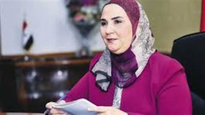 وزيرة التضامن تصل مركز شباب أشمنت بمحافظة 