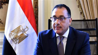 رئيس الوزراء يستقبل نظيره اليمني بمطار القاهرة