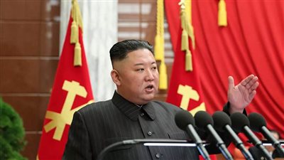 زعيم كوريا الشمالية يدعو لتحسين حياة المواطنين في مواجهة الاقتصاد الكئيب