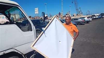 محافظ الإسكندرية يكلف رؤساء الأحياء بتنفيذ حملات مكبرة لإزالة الإعلانات غير المرخصة