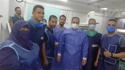 أول عملية من نوعها بملوي التخصصي.. تركيب دعامة إنقاذية علي الشرايين التاجية لمريض 