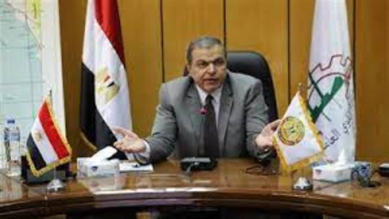 وزير القوى العاملة