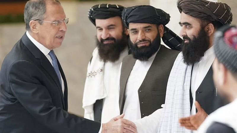 لافاروف مع وفد حركة