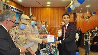 حفل لاستقبال الطلاب الجدد بكلية الألسن وتكريم المتفوقين بجامعة كفر الشيخ