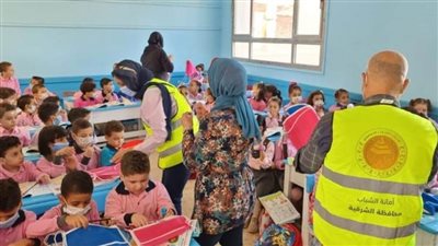 إطلاق مبادرة توزيع شنط ومستلزمات المدارس على التلاميذ بالمدارس