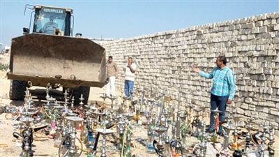 تحرير ٥١ محضرا متنوعا وإعدام ١٢٨ شيشة بالبحيرة