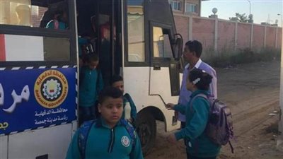 تشغيل أتوبيسين لنقل الطلاب للمدارس بجمصة