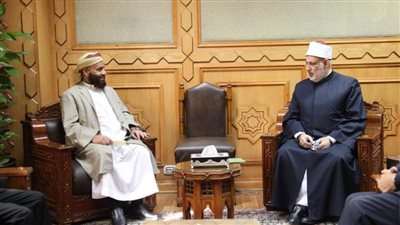 وكيل الأزهر لوزير الأوقاف اليمني: مستمرون في نشر الفكر الوسطي ومواجهة التطرف