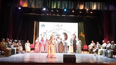 شاهد فرقة الشرقية للآلات الشعبية تحيي تراث وفولكلور الريف المصري 