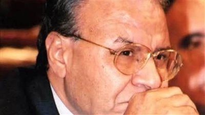 وزيرة الثقافة ناعية الكاتب الدكتور فوزي فهمي: ترك علامات بارزة فى مجال المسرح والنقد