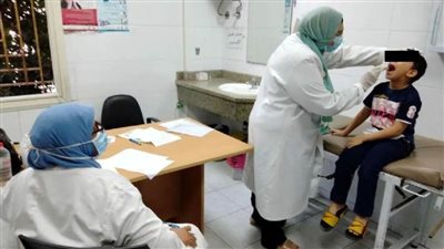 وحدة الأمل تستضيف قافلة طبية وعلاج 994 مريضا من سكان حي الجمرك