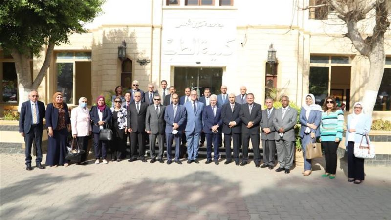 أعضاء المجلس الأعلى