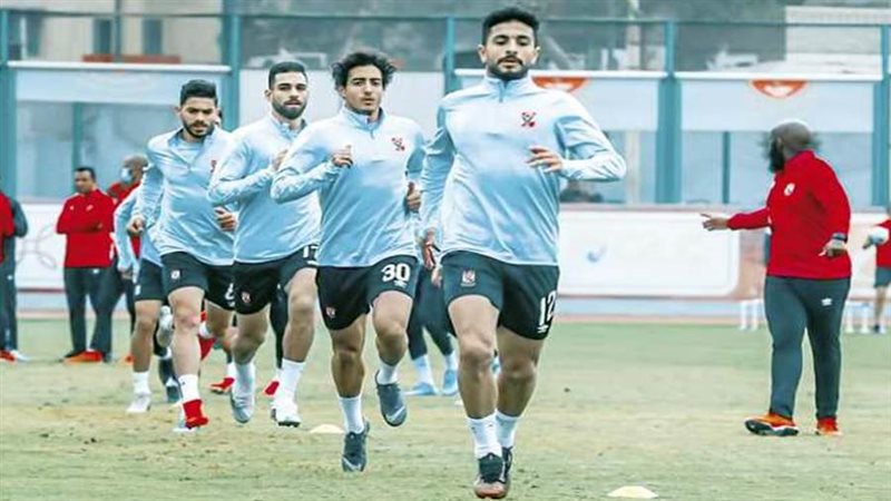 تدريبات شاقة لفريق