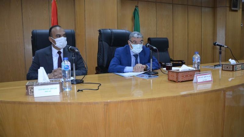 محافظ المنيا