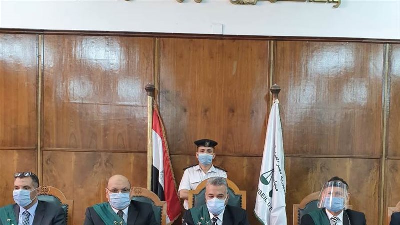 الإدارية العليا