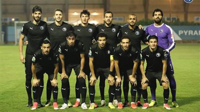 حضور جماهيري كامل لمباراة عزام وبيراميدز بالكونفدرالية