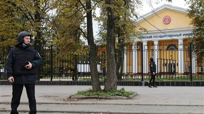 اعتقال مراهق أطلق النار في مدرسة بمنطقة بيرم غربي روسيا