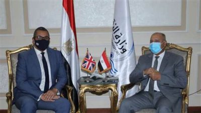 تعاون مصري بريطاني في مجال السكة الحديد والمترو