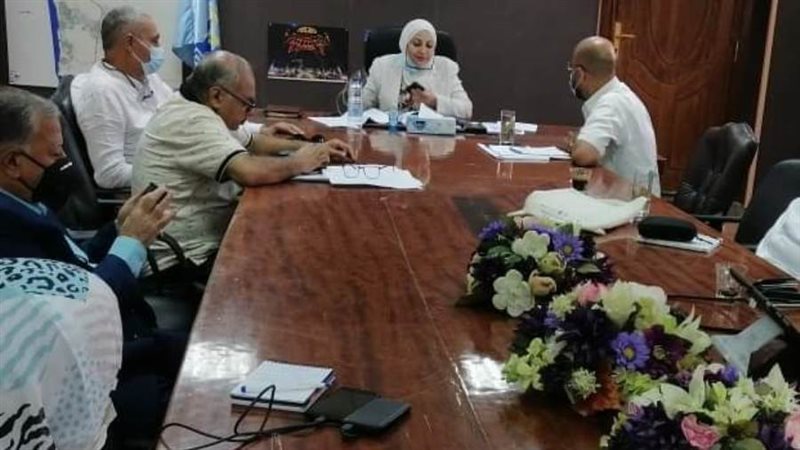 جانب من اجتماع متابعة