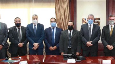 جامع: نعمل لتكون ريادة الأعمال وإقامة المشروعات اختيارا أساسيا أمام خريجي الجامعات