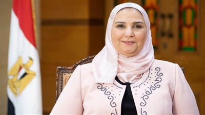 وزيرة التضامن تستعرض تقريرا عن نتائج حملات الكشف عن تعاطي المخدرات بين العاملين في الجهاز الإداري للدولة‪