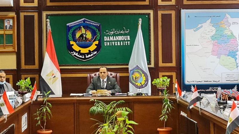 الدكتور عبيد صالح