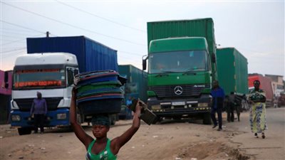 مقتل 50 شخصا جراء سقوط شاحنة في نهر جنوب الكونغو الديمقراطية