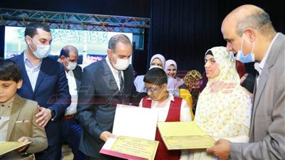 تكريم المتميزين والموهوبين للطلاب وحفظة القرآن الكريم بكفر الشيخ