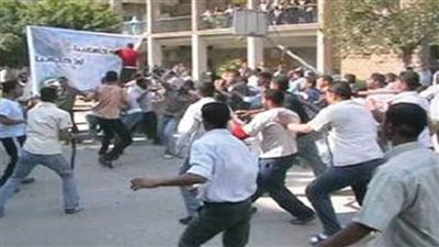 طالب يتهم زميله بفقع عينه في مشاجرة للخلاف على 