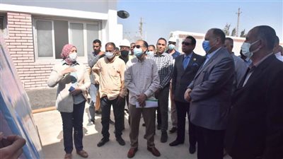 محافظ أسيوط يشهد التشغيل التجريبي لمشروع صرف صحي مدينة ديروط بتكلفة 600 مليون جنيه