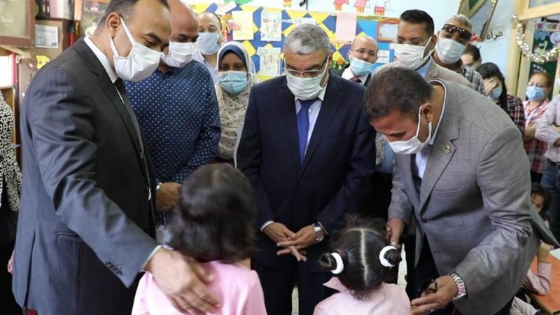 محافظ المنيا يتفقد