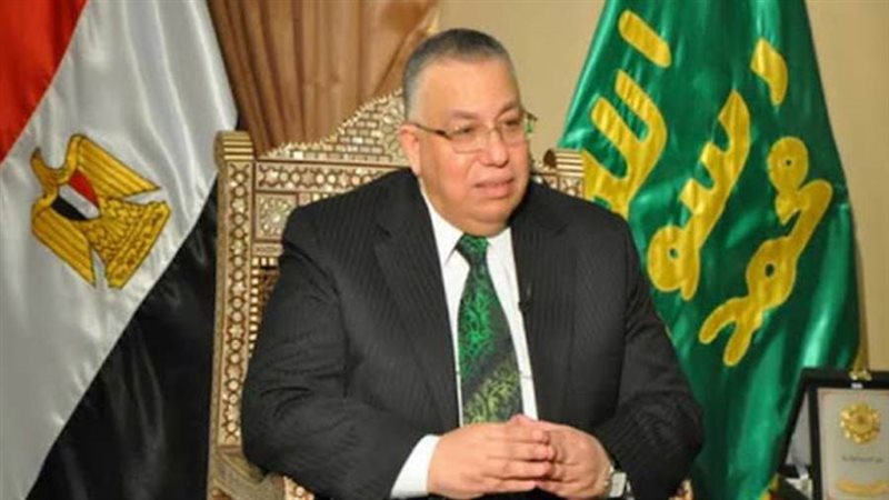 السيد محمود الشريف