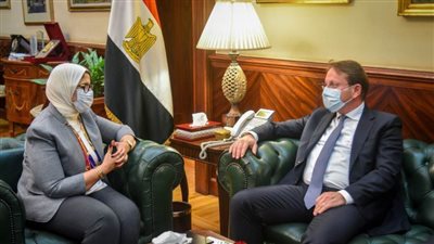 وزيرة الصحة تبحث مع مفوض الاتحاد الأوروبي سبل دعم القطاع الصحي في مصر