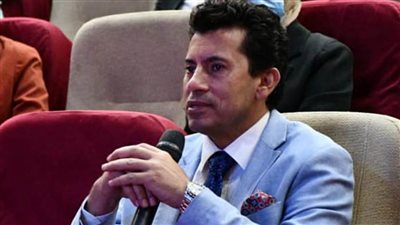 وزير الرياضة يهنيء منتخب الكاراتيه بفوزه بالمركز الأول ببطولة البحر المتوسط