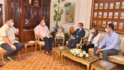 محافظ أسيوط يلتقي ممثلي صندوق التنمية الحضارية والوكالة الألمانية للتعاون الدولي