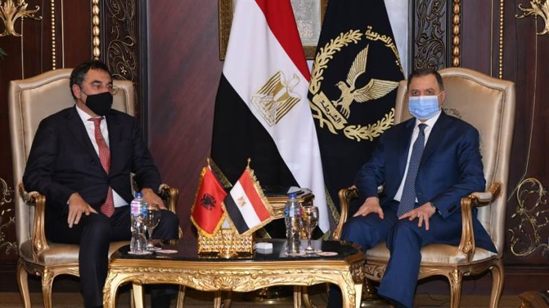 اللواءمحمود توفيق