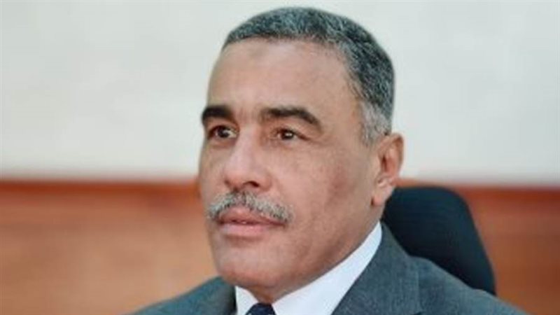 محافظ مطروح خالد