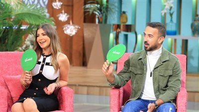 ملك قورة ومحمد مهران يحتفلان بنجاح 