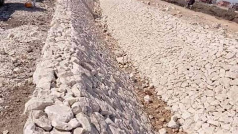 أعمال تأهيل ترعة