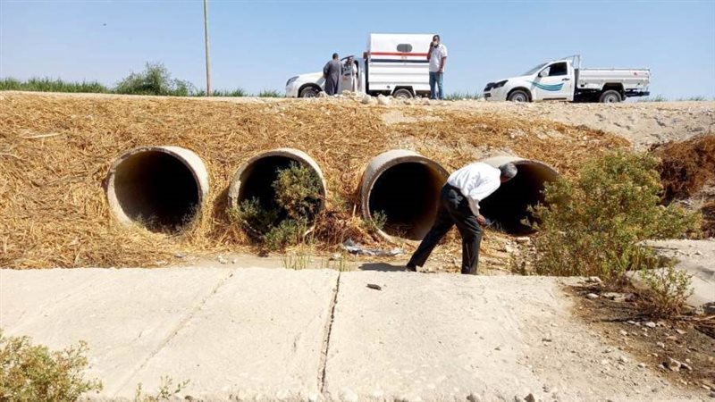 بعض مخرات السيول