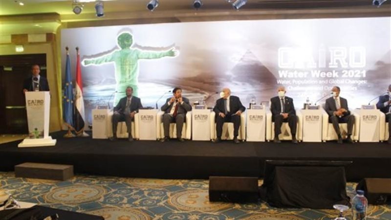 وزير الري يفتتح منتدى