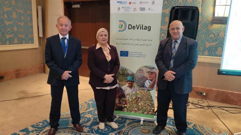 مدير معهد أمراض النباتات