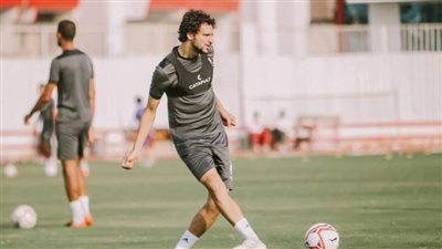 مران الزمالك.. تدريبات تأهيلية وإطالات في مجمع الصالات